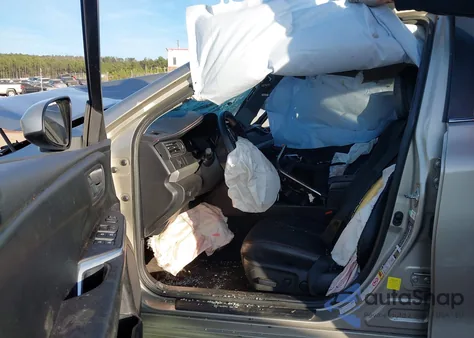 2016 Toyota Camry Se z USA, uszkodzony, nr VIN 4T1BF1FK0GU543708